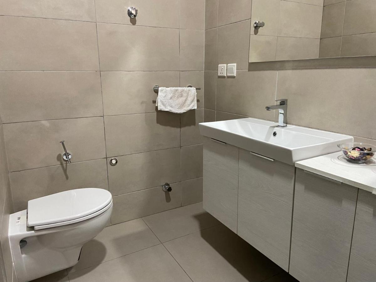 Queens View Apartment Akra Dış mekan fotoğraf