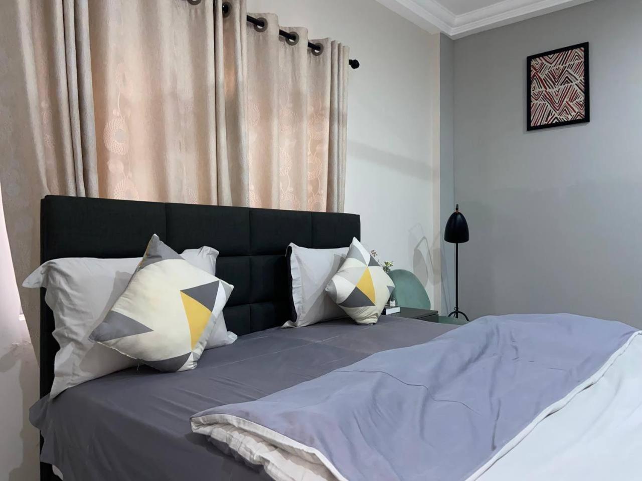 Queens View Apartment Akra Dış mekan fotoğraf