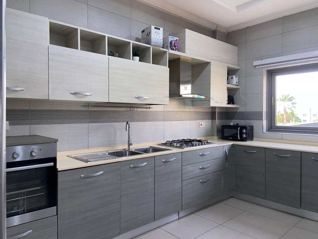 Queens View Apartment Akra Dış mekan fotoğraf