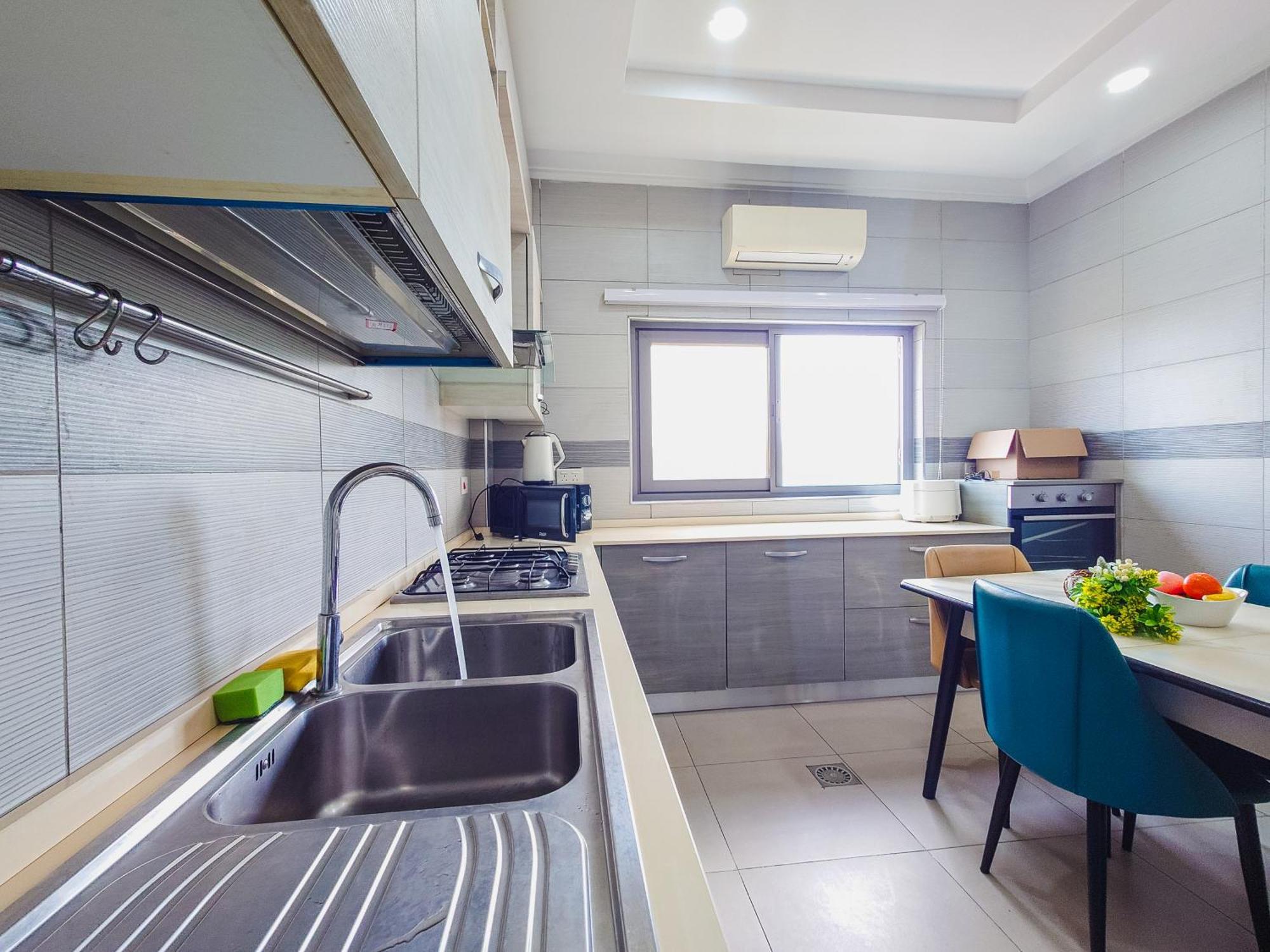 Queens View Apartment Akra Dış mekan fotoğraf